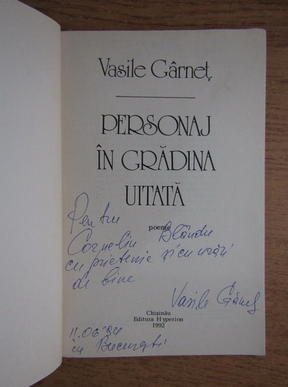 Minimal global Bone Vasile Garnet - Personaj in gradina uitata (cu autograful autorului) -  Cumpără