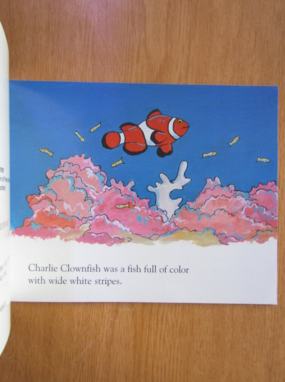 Suzanne Tate - Charlie Clownfish and Annie A. A Tale of Best Friends