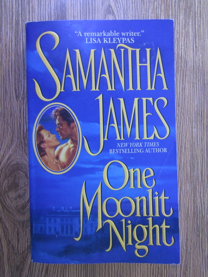 Anticariat: Samantha James - One Moonlit Night