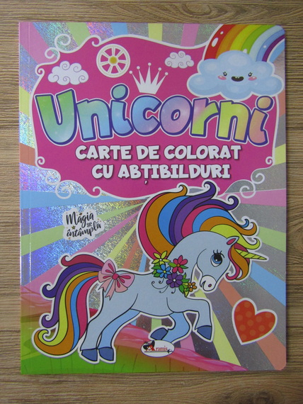 Anticariat: Iuliana Voicu - Unicorni. Carte de colorat cu abtibilduri. Magia se intampla
