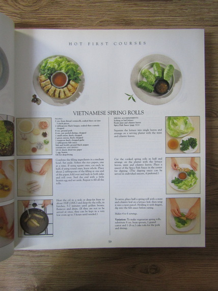 The complete step-by-step cook book. More than 800 recipes in full color