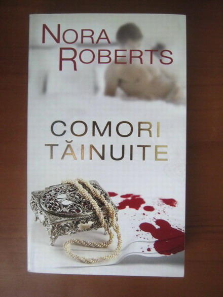 Anticariat: Nora Roberts - Comori tainuite