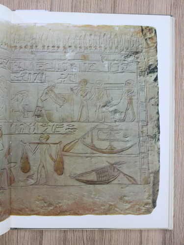 Egyptian antiquities in the Hermitage (editie bilingva)