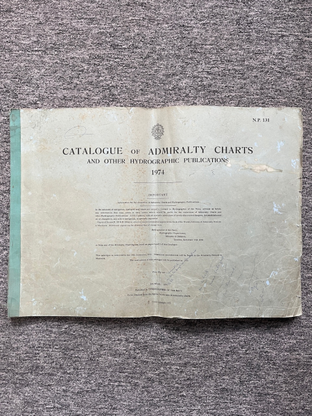 Anticariat: Catalogue of Admiralty Charts and other hydrographic publications 1974