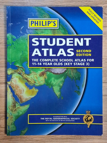 Anticariat: Philip's student atlas. The complete school atlas for 11-14 year olds (key stage 3)