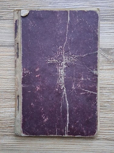 Anticariat: Cantaretul. Carte de rugaciuni cu raspunsurile dela sf. liturghie cu troparele si condacele Invierii si ale sarbatorilor de peste an, troparele mortilor si alte rugaciuni (1932, uzata)