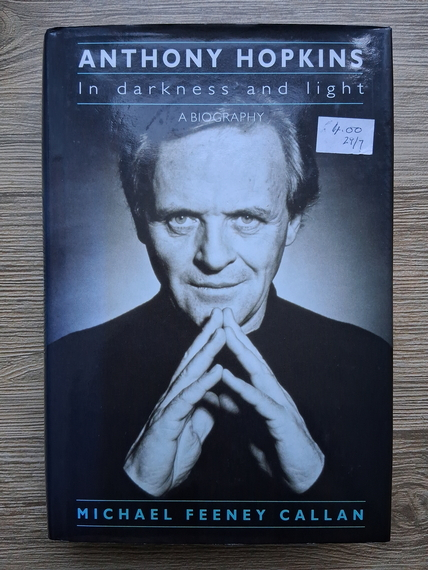 Anthony Hopkins. In darkness and light + fotografie promo vintage cu autograf Anthony Hopkins (autograf)