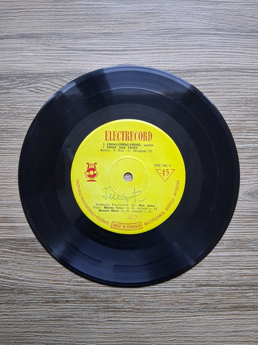 Orchestra Electrecord, Estrada Radioteleviziunii - Ching-ching-ching