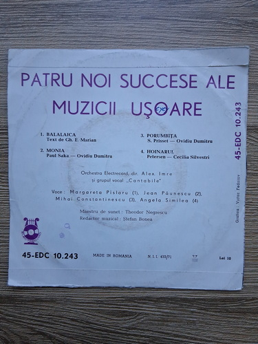 Orchestra Electrecord, Grupul vocal Cantabile - 4 succese ale muzicii usoare