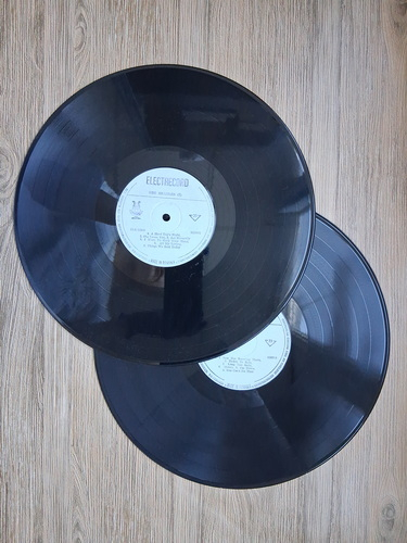 The Beatles - Beatles Mania. High voltage (2 viniluri)