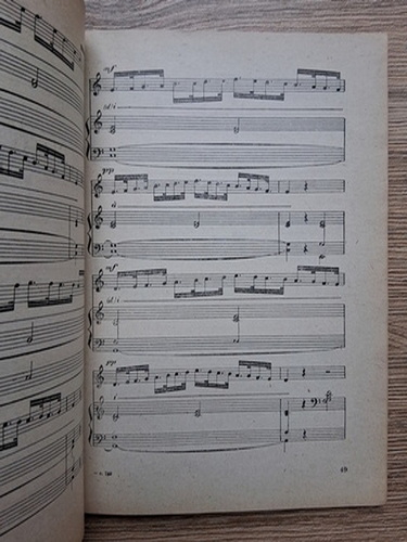 Elisabeta Moldoveanu-Nestor - Solistul vocal amator