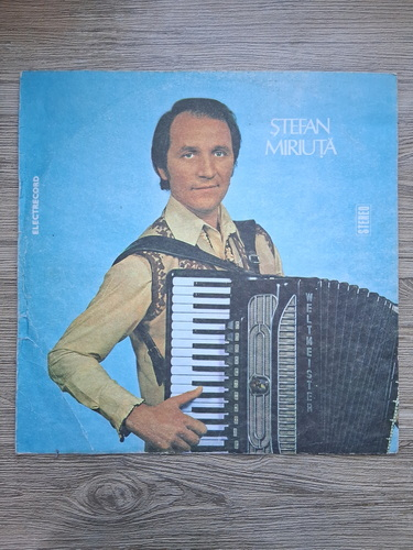 Stefan Miriuta, Orchestra Paraschiv Oprea - Acordeon