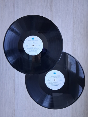 Orchestra Sinfonica di Roma della Radiotelevisione Italiana, Coro di Roma della Radiotelevisione Italiana, Singverein der Gesellschaft der Musikfreunde in Wien - Missa in tempore belli. Te Deum (Joseph Haydn, Anton Bruckner, 2 viniluri)