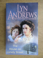 Lyn Andrews - The house on lonely street