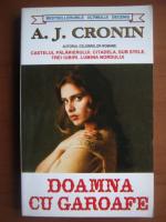 Anticariat: A. J. Cronin - Doamna cu garoafe