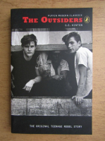 S. E. Hinton - The outsiders
