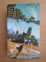 Steven Erikson - Gardens of the moon