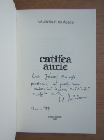 Valentin F. Mihaescu - Catifea aurie (cu autograful autorului)