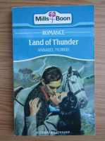 Annabel Murray - Land of thunder