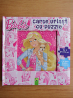Barbie. Carte uriasa cu puzzle