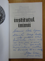 Doina Uricariu - Institutul inimii (cu autograful autoarei)
