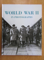 Robin Cross - World War II in Photographs