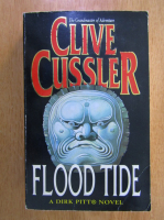 Anticariat: Clive Cussler - Flood Tide