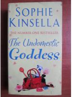 Anticariat: Sophie Kinsella - The undomestic goddess