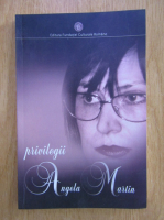 Angela Martin - Privilegii