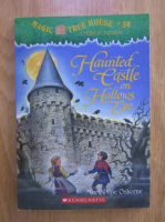 Mary Pope Osborne - Magic tree house, volumul 30. Haunted Castle on Hallows Eve