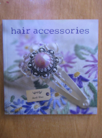 Sarah Drew - Hair accessories