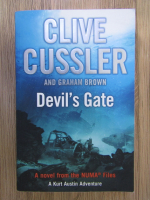 Anticariat: Clive Cussler - Devil's gate
