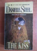 Danielle Steel - The kiss
