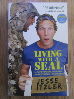Anticariat: Jesse Itzler - Living with a seal 