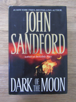 Anticariat: John Sandford - Dark of the moon