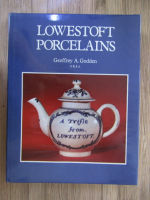 Anticariat: Geoffrey A. Godden - Lowestoft porcelains