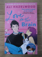 Anticariat: Ali Hazelwood - Love on the Brain