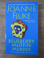 Anticariat: Joanne Fluke - Blueberry muffin murder