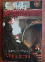 Helen Dunmore - Vraja iernii