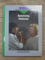Anticariat: Assessing patients. New nursing photobooks