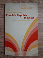 Bai Lu - Studies and documents on cultural policies. Cultural policy in the people's Republic of China. Letting a hundred flowers blossom
