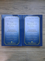 Paramahansa Yogananda - The Bhagavad Gita. Royal Science of God-Realization. The immortal dialogue between soul and Spirit (2 volume)