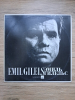 Emil Gilels - At Emil Gilels' concert