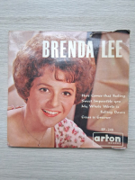 Brenda Lee - Here comes that feeling. Sweet impossible you. My whole world is falling down. Grass is greener