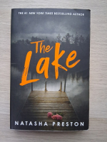 Natasha Preston - The lake