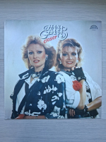 Hana and Dana - Closer