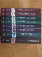 Richelle Mead - Academia vampirilor (8 volume)