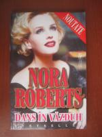 Nora Roberts - Dans in vazduh