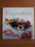 Susanna Tee - Cupcakes
